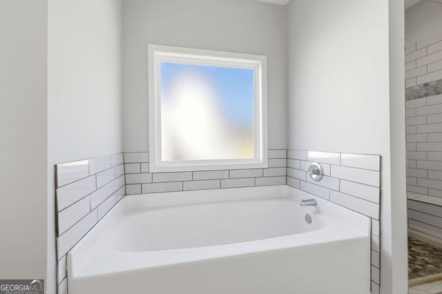 569 Maddox Road, Winder, GA 30680