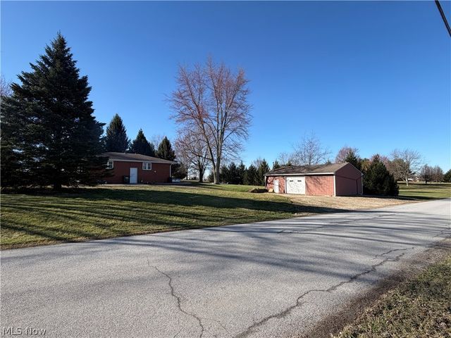 1225 Barnard Road, Wooster, OH 44691