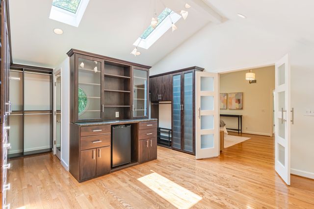 6038 Sherwood Ct, Nashville, TN 37215