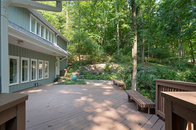 6038 Sherwood Ct, Nashville, TN 37215