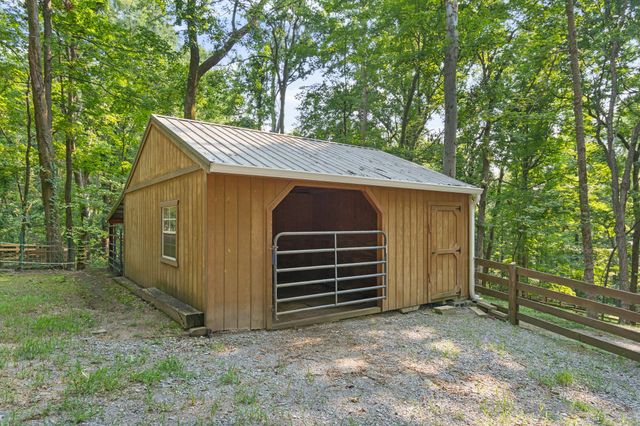 6038 Sherwood Ct, Nashville, TN 37215
