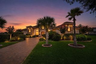 1019 Grand Estates Drive, Richmond, TX 77469