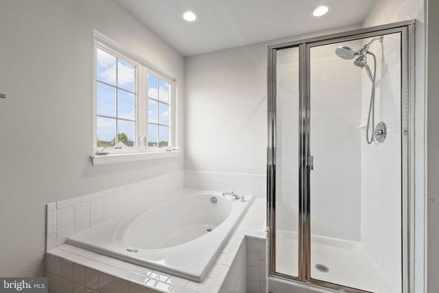 9556 BALLAGAN CT, Bristow, VA 20136