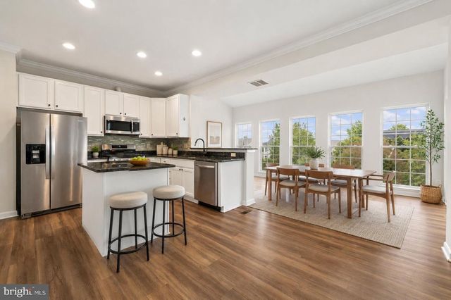 9556 BALLAGAN CT, Bristow, VA 20136