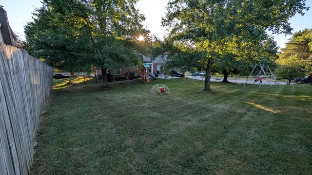 10530 Cheshire Ridge Drive, Florence, KY 41042