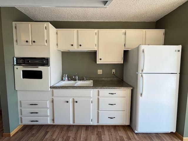 1114 Greenwood Street E, Thief River Falls, MN 56701