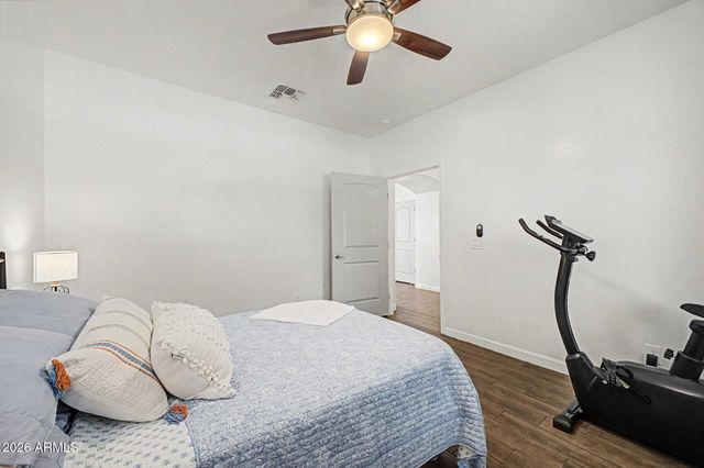 9340 W PASADENA Avenue, Glendale, AZ 85305
