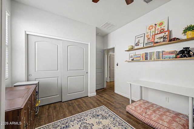 9340 W PASADENA Avenue, Glendale, AZ 85305