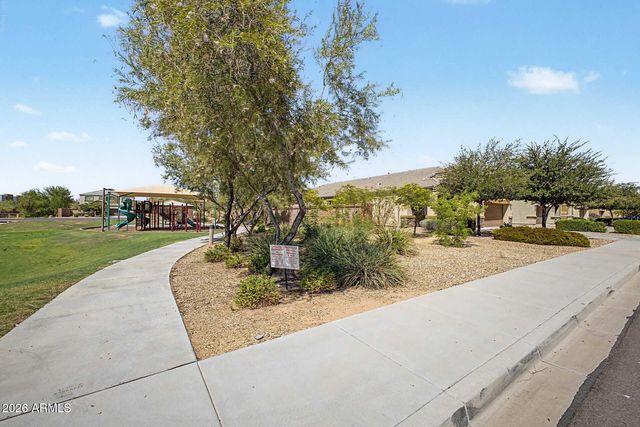 9340 W PASADENA Avenue, Glendale, AZ 85305