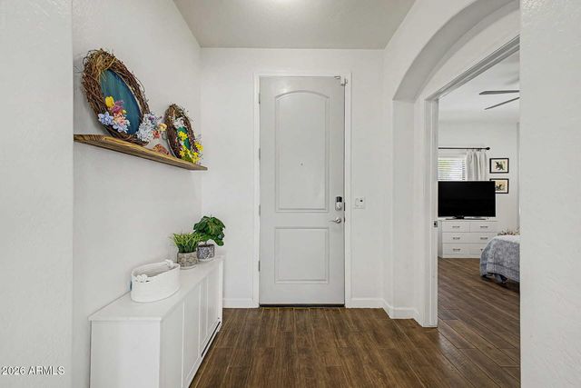 9340 W PASADENA Avenue, Glendale, AZ 85305