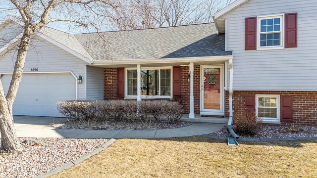 3650 N CHAPPELL DRIVE, Grand Chute, WI 54914