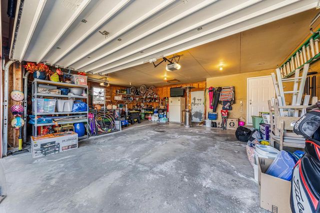 3650 N CHAPPELL DRIVE, Grand Chute, WI 54914