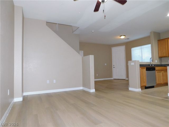 5275 Railroad River Avenue, Las Vegas, NV 89139