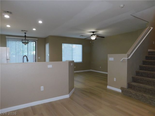 5275 Railroad River Avenue, Las Vegas, NV 89139
