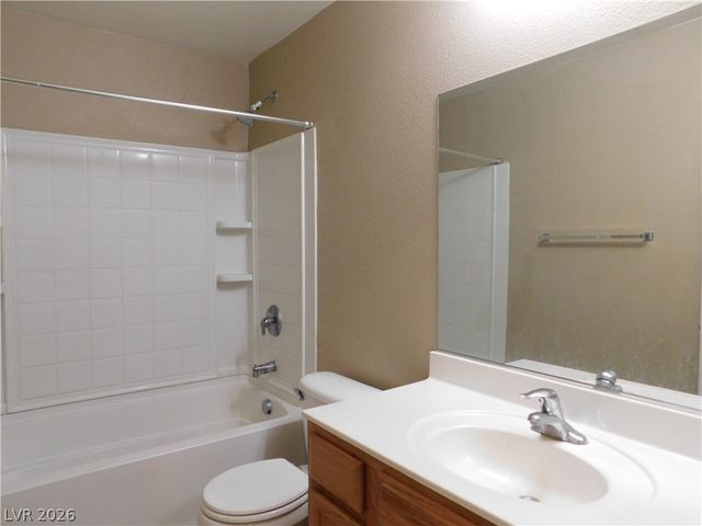 5275 Railroad River Avenue, Las Vegas, NV 89139