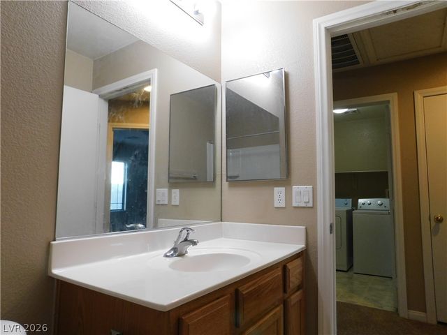 5275 Railroad River Avenue, Las Vegas, NV 89139