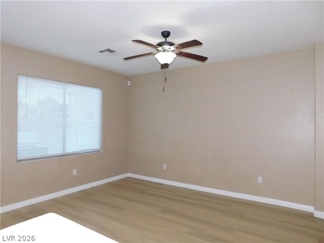 5275 Railroad River Avenue, Las Vegas, NV 89139