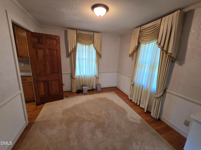 3301 Caldwell Drive, Raleigh, NC 27607