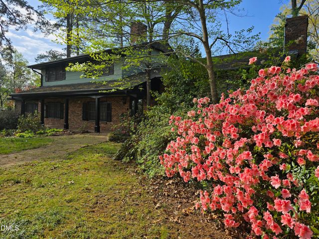 3301 Caldwell Drive, Raleigh, NC 27607