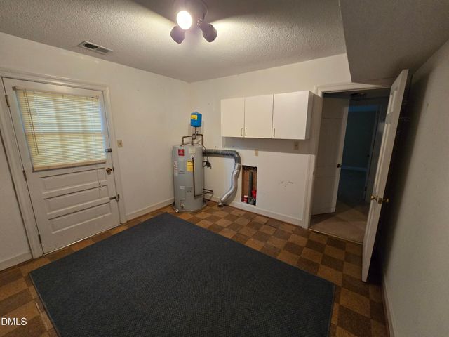 3301 Caldwell Drive, Raleigh, NC 27607