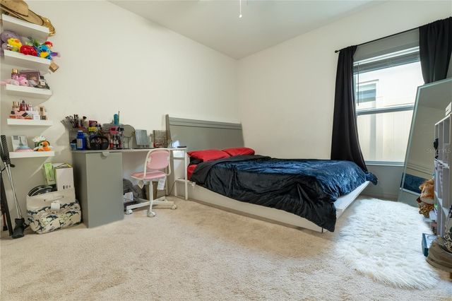 9693 EARLY LOOP, Groveland, FL 34736