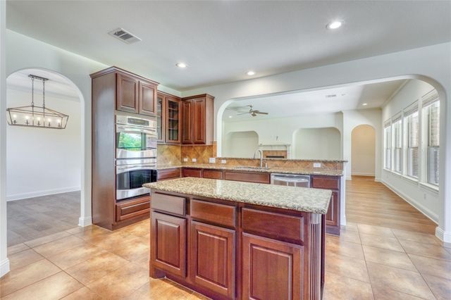 2801 Mirasol DR, Round Rock, TX 78681