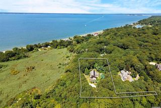 11 Dorset Road, Southampton, NY 11968