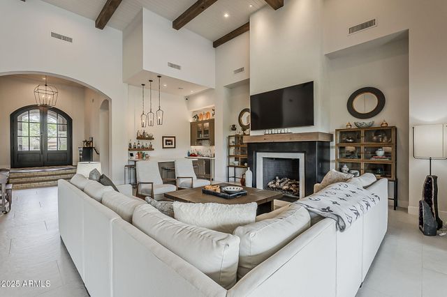 12016 N SUNSET VISTA Drive, Fountain Hills, AZ 85268