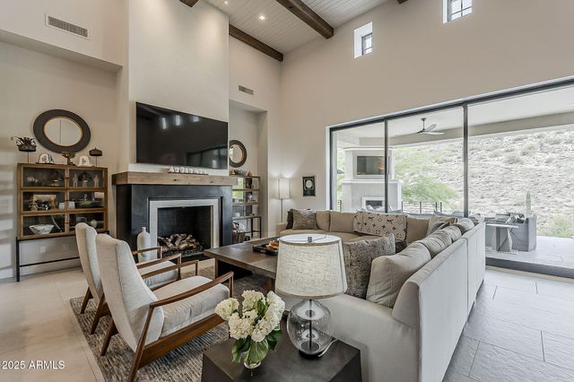 12016 N SUNSET VISTA Drive, Fountain Hills, AZ 85268