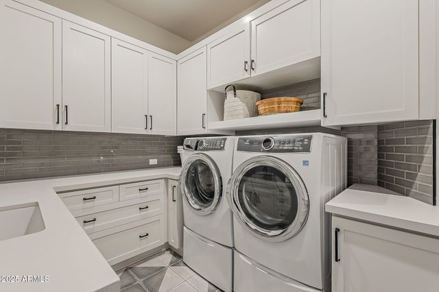 12016 N SUNSET VISTA Drive, Fountain Hills, AZ 85268