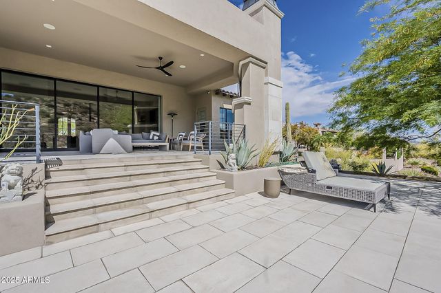 12016 N SUNSET VISTA Drive, Fountain Hills, AZ 85268