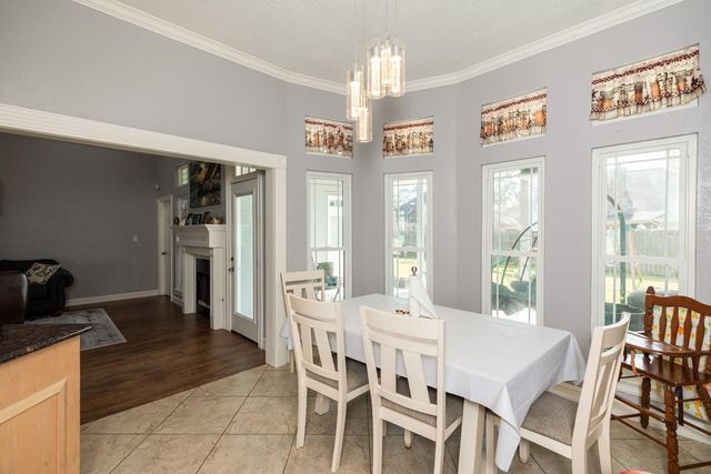 2705 E Tanager Trail, Orange, TX 77632