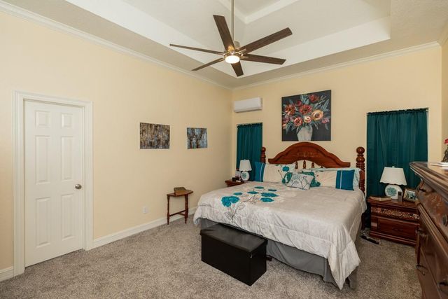 2705 E Tanager Trail, Orange, TX 77632