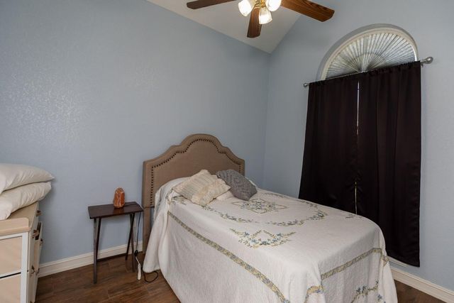 2705 E Tanager Trail, Orange, TX 77632