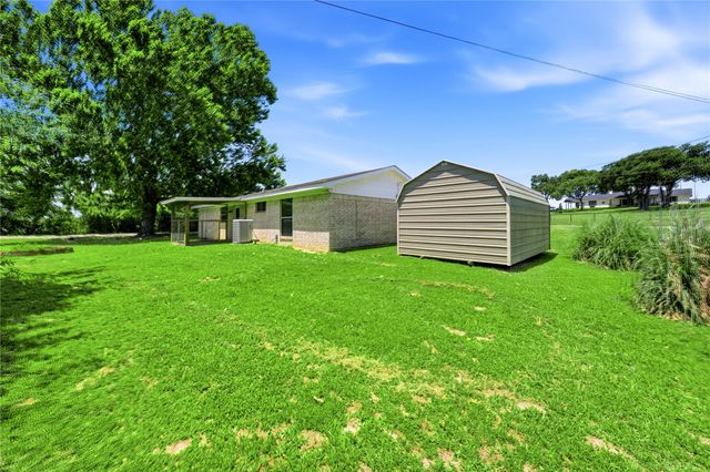 10017 Fm 59, Athens, TX 75751