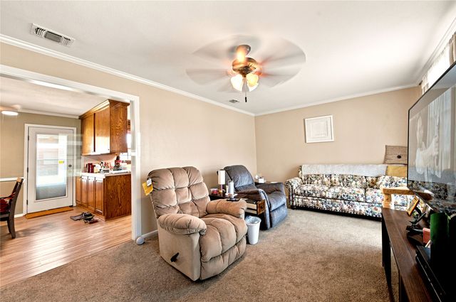 10017 Fm 59, Athens, TX 75751