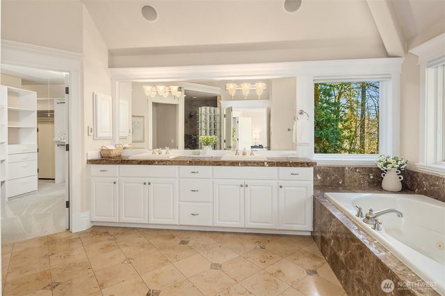 12419 205th Place NE, Woodinville, WA 98077