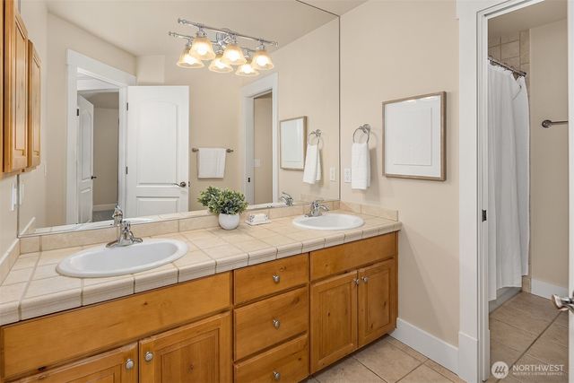 12419 205th Place NE, Woodinville, WA 98077