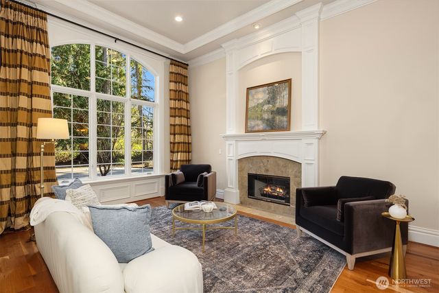 12419 205th Place NE, Woodinville, WA 98077