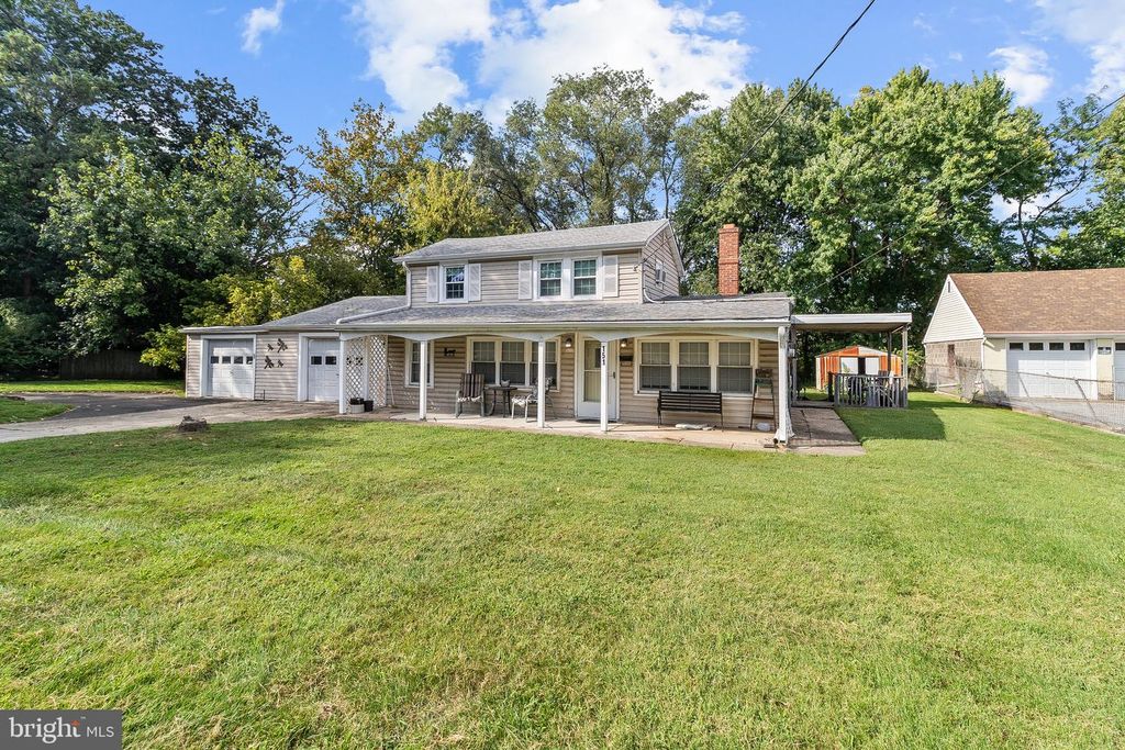 151 SOUTH AVE, MOUNT HOLLY, NJ 08060 — photo 2