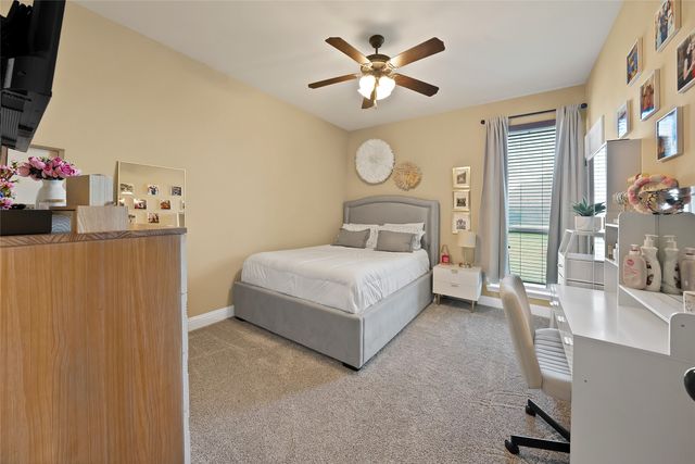 220 Pinnacle Peak Lane, Weatherford, TX 76087