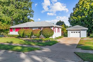 408 W 15TH STREET, Kaukauna, WI 54130