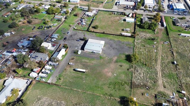 7033 34th St, North Highlands, CA 95660