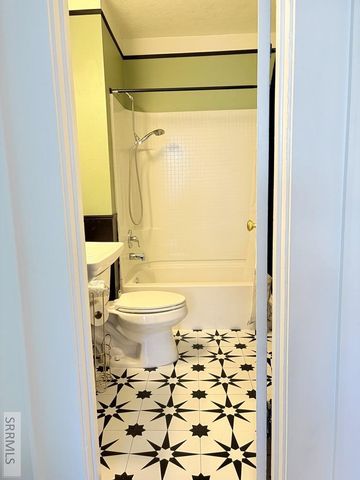 315 S 6th Street, Pocatello, ID 83201