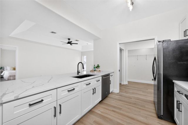 264 PERIWINKLE ROAD, Venice, FL 34293