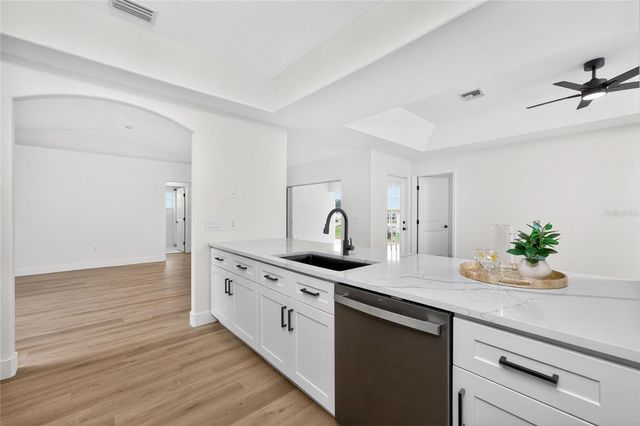 264 PERIWINKLE ROAD, Venice, FL 34293