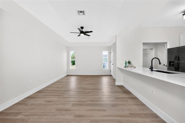 264 PERIWINKLE ROAD, Venice, FL 34293