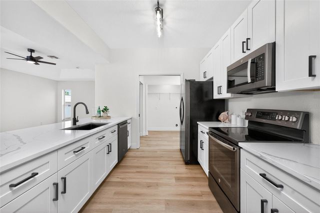 264 PERIWINKLE ROAD, Venice, FL 34293