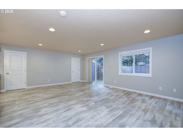 14007 Ne 7TH Ct, Vancouver, WA 98685