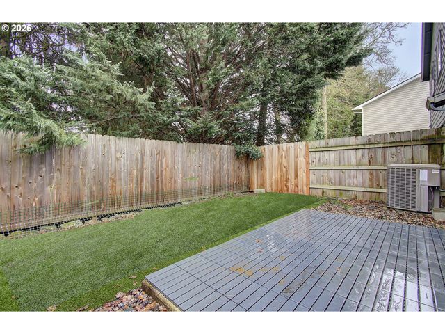 14007 Ne 7TH Ct, Vancouver, WA 98685